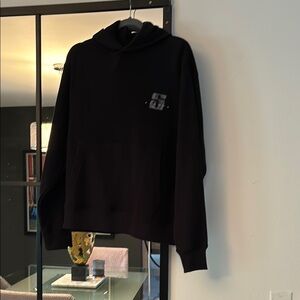 Stampd Black Sweatshirt Versatile Knit Design